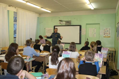 Правила безопасного поведения в зимний период