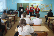 NY555z9M564.jpg