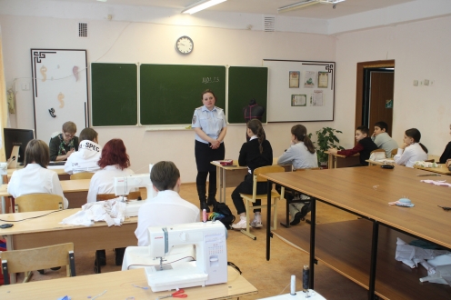 Профилактическая беседа с инспектором ПДН: «Культура поведения в общественных местах и последствия её нарушения»